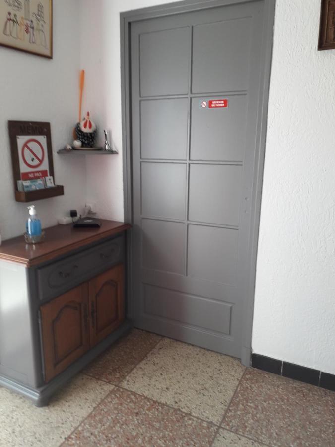 Ferienwohnung Le Rebattu 3 Raphèle Exterior foto